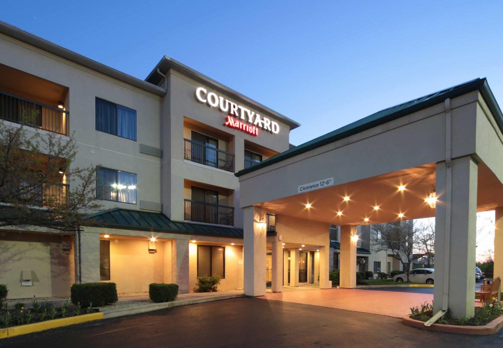 Courtyard By Marriott Dayton North Hotel Exterior foto